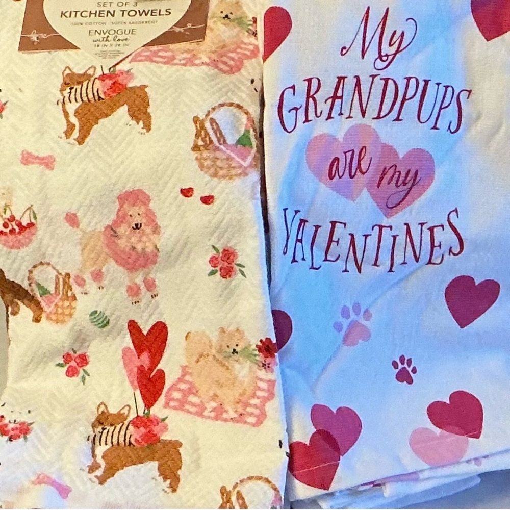 Isaac Mizrahi Heart Design My Grandpups & En Vogue Valentine Dogs Kitchen Towels